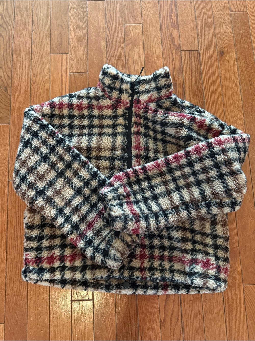 Beach riot Sherpa Leona 2025 holiday size xs EUC